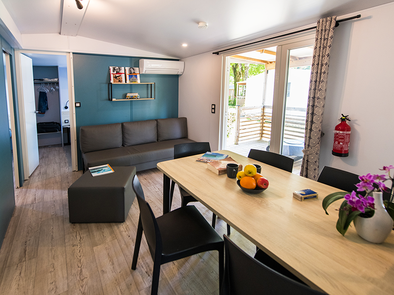 Mobilheim mit Klimaanlage