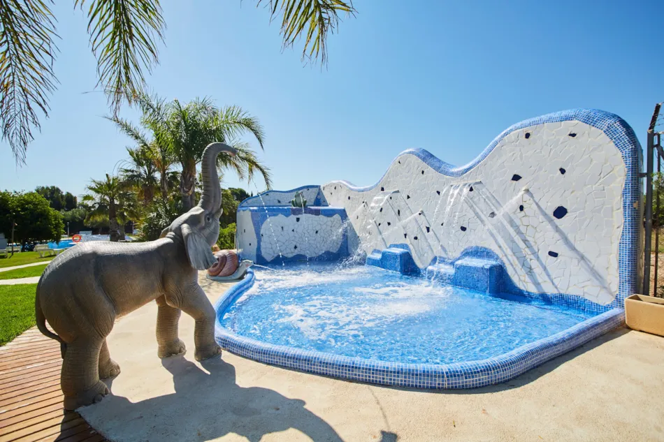 Alannia Costa Dorada