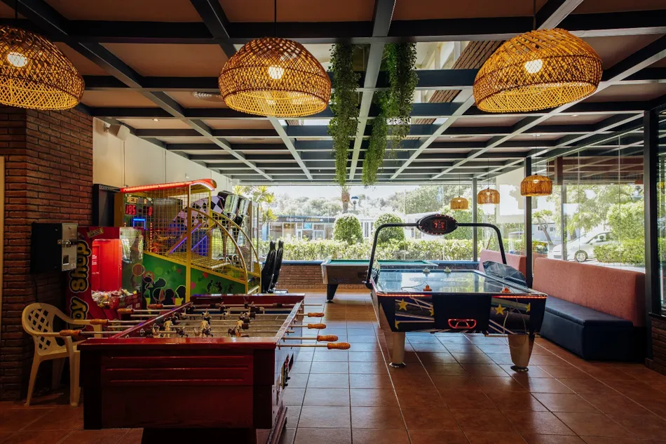 Alannia Costa Dorada