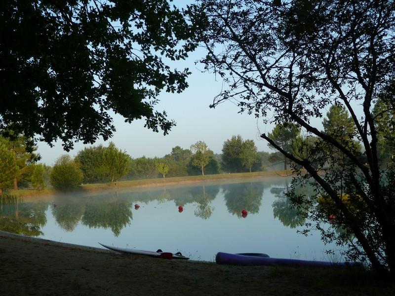 Établissement Camping Le Chêne Du Lac - Gironde - Bayas - St Emilion