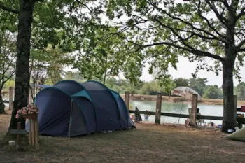 Camping Le Chêne du Lac - image n°2 - Camping Direct