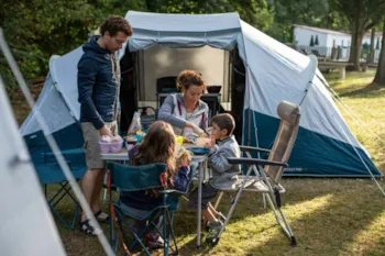 Kampeerplaats(en) - Decathlon – Ready To Camp Package - Camping Le Chêne du Lac