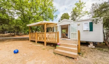 Mietunterkunft - Classic Xl | 34M² | 3 Schlafzimmer | Hochterrasse - - Camping Marvilla Parks - Les Lacs du Verdon