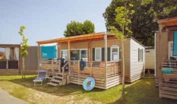 Mietunterkunft - Premium By Roan | 35M² | Klimaanlage + Tv | 3 Schlafzimmer | Lounge Terrasse - - Camping Marvilla Parks - Les Lacs du Verdon