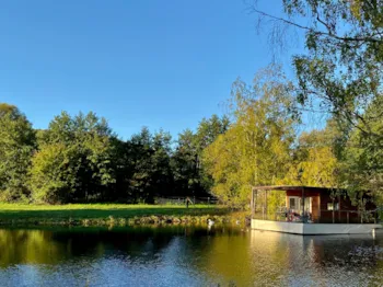 Mietunterkunft - Schwimmende Hütte - LieuDieu, Domaine de Campagne