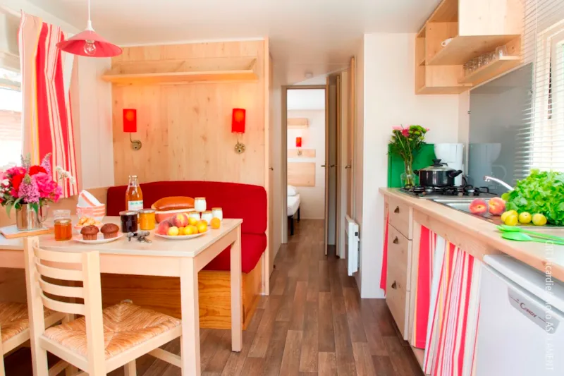 Nuit En Roulotte Et Balade À Cheval