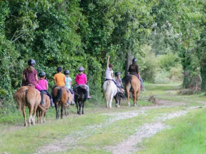 Corso Pony (6-9 Anni) - Settimana Intera - Tutti I Livelli -