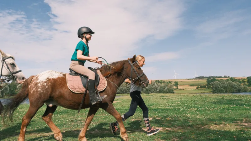 Stage Poney (6-9 Ans) - Semaine Complète - Débutant Au Galop 2 -