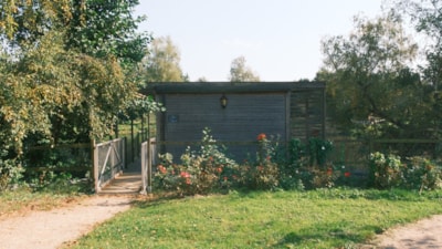 Floating hut