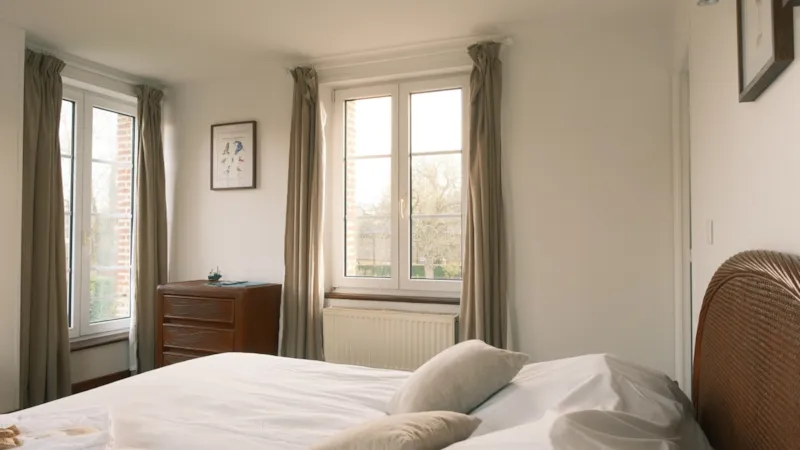 La Tour : Maison De Caractère