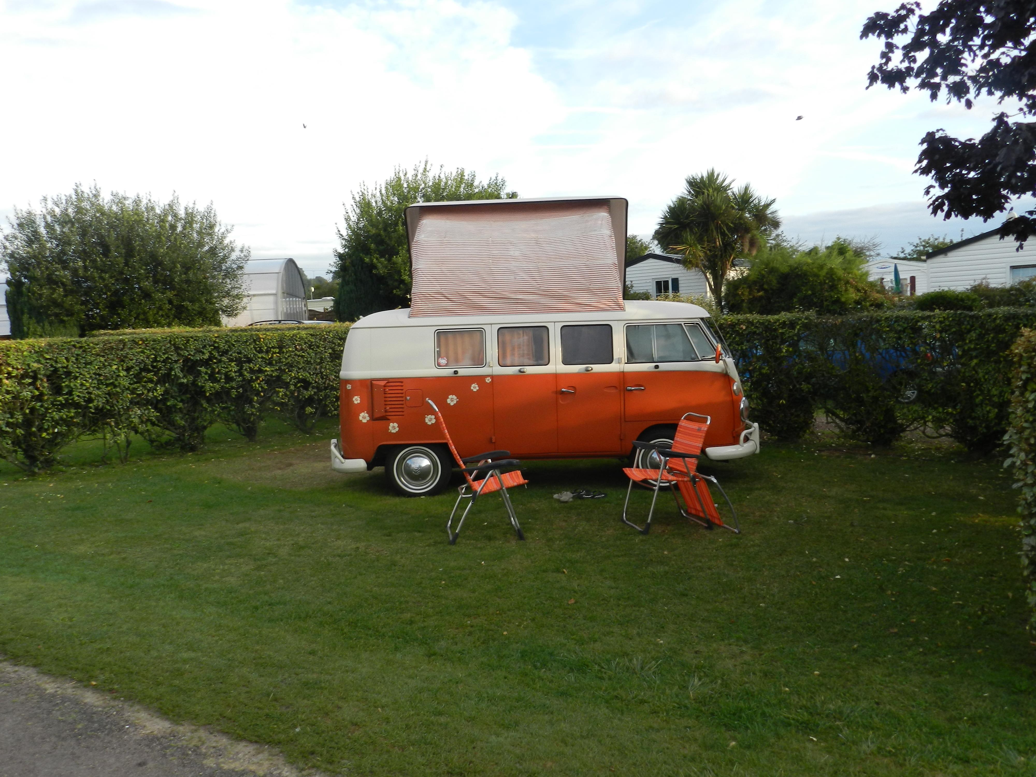 Forfait emplacement : voiture + tente/caravane ou camping-car