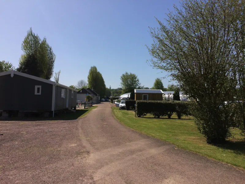 Forfait Emplacement : Voiture + Tente/Caravane Ou Camping-Car