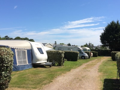 Pitch : car + tent/caravan or camping-car — 2