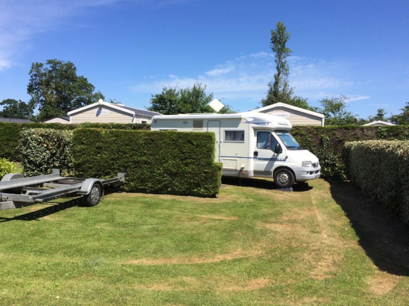 Camping Le Rivage 75 Rue Sainte Marie 50630 Quettehou France