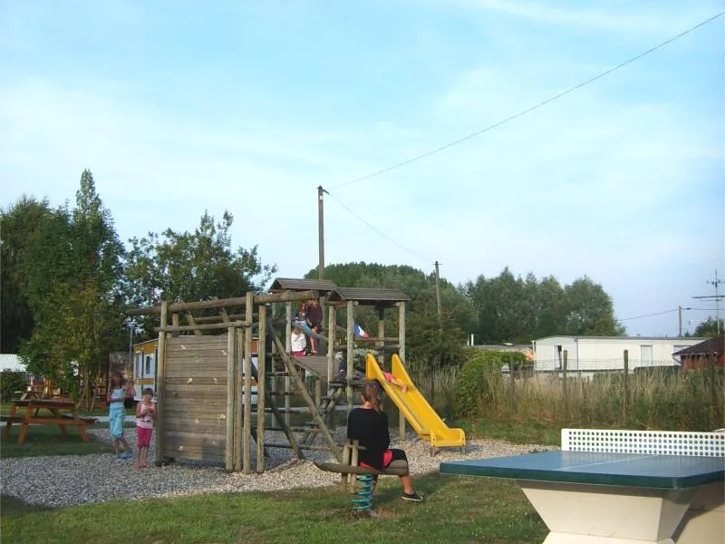 Emplacement Tente Cyclo/Piéton (Sans Voiture)