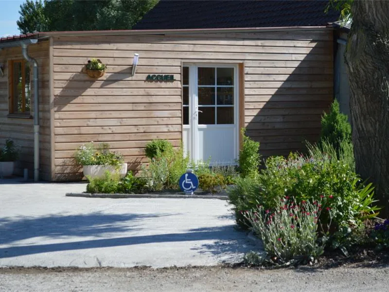 Emplacement Tente Cyclo/Piéton (Sans Voiture)