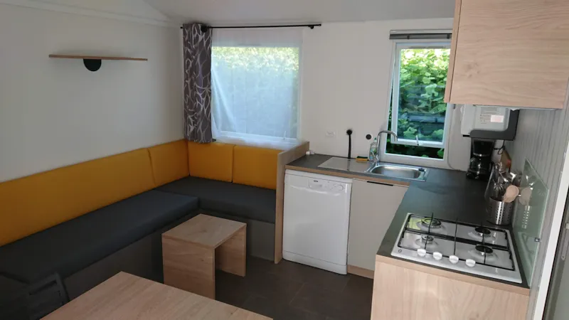 Mobil Home Nirvana Trio 2019