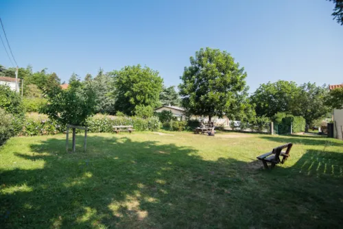 Emplacement - Forfait (Caravane / Camping Car / Tente De Toit) - image n°3 - Camping des Barolles