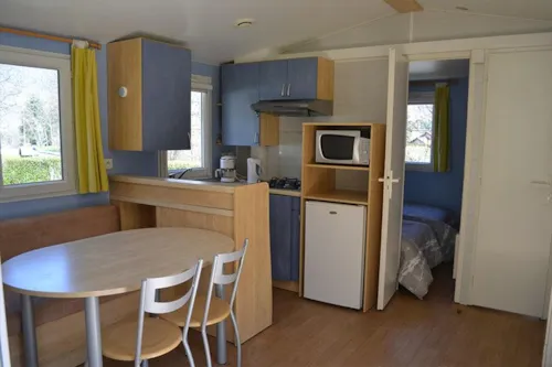 Mietunterkunft - Mobilheim Savoie 26M² - 2 Schlafzimmer + Klimaanlage - image n°3 - Camping Marie France