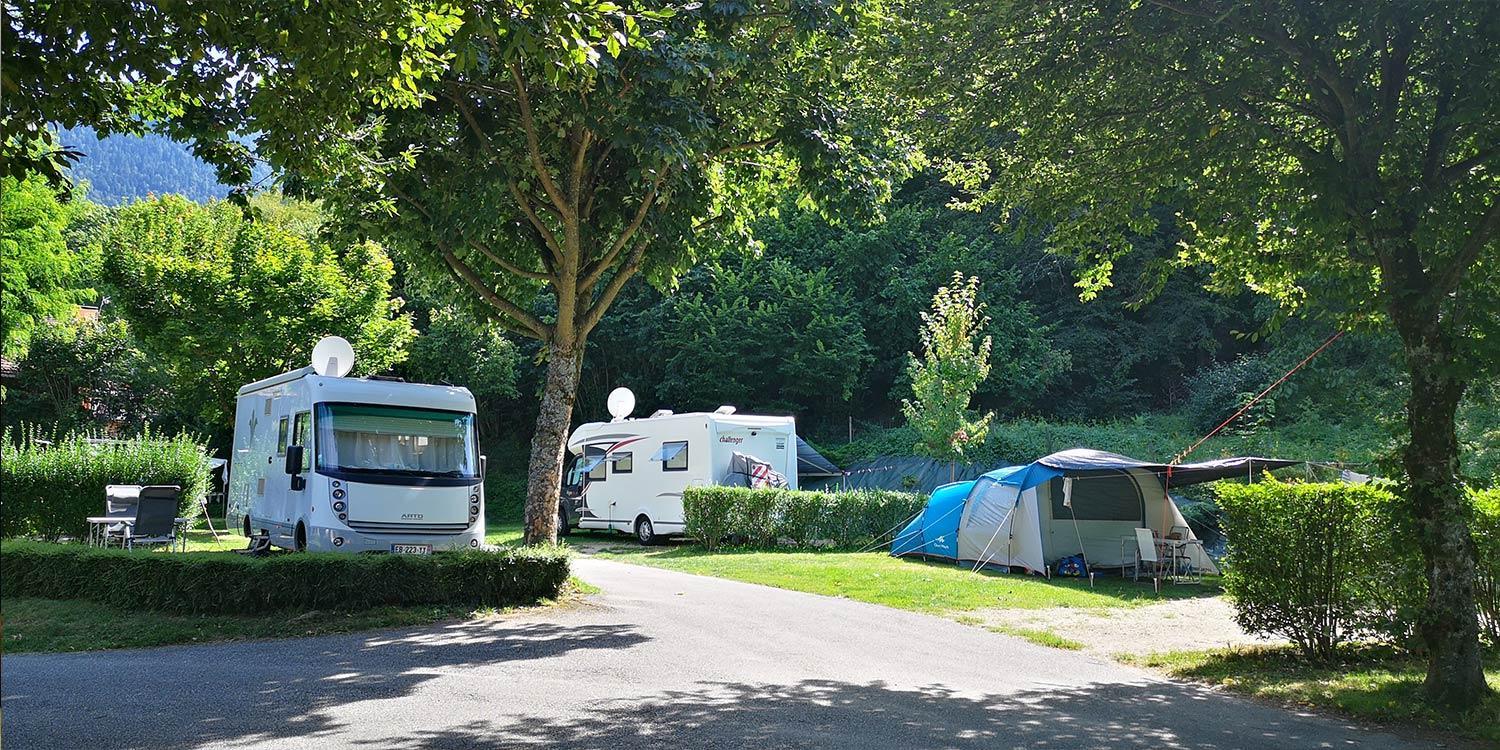 Stellplatz - Stellplatz + Fahrzeug - Camping Marie France