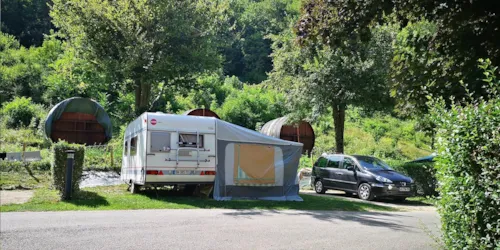 Pitch - Pitch + Vehicle - image n°2 - Camping Marie France
