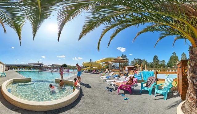 VNaya Village - Camping La Dive VNaya Village - Camping La Dive