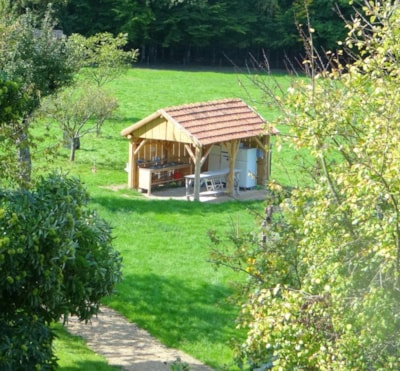 Bare pitches and caravan pitches for a really camping nature !!! Friendliness , comfort and calm in very Nature camping — 4