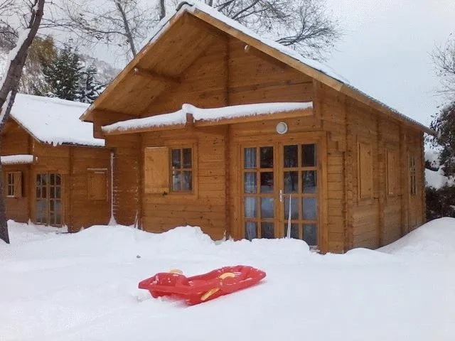 Camping Les Chalets du Lac Belcaire ****