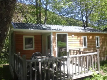 Location - Chalet Bouquetin - 2 Chambres - Camping Les Chalets du Lac Belcaire ****