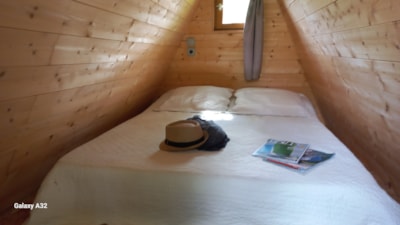 Wooden cabin REFUGE (without toilet blocks)