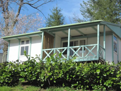 Huuraccommodatie(s) - Chalet 3 (Slaap)Kamers - image n°1 - Camping Le Moulin Brûlé