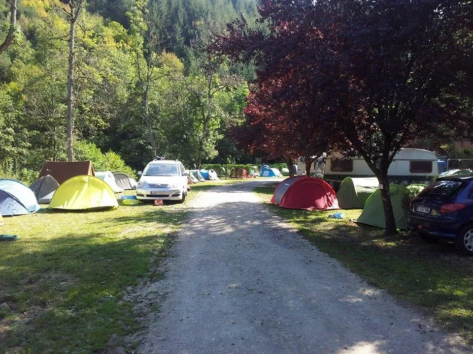 Pitch car tent/caravan