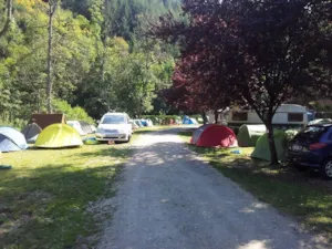 Emplacement - Stellplatz Auto Zelt/Wohnwagen - Camping Le Moulin Brûlé