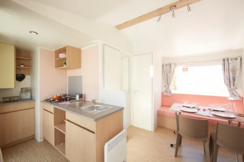 Accommodation - Mobile Home 2 Bedrooms + Air-Conditioning - image n°2 - Camping Le Moulin Brûlé