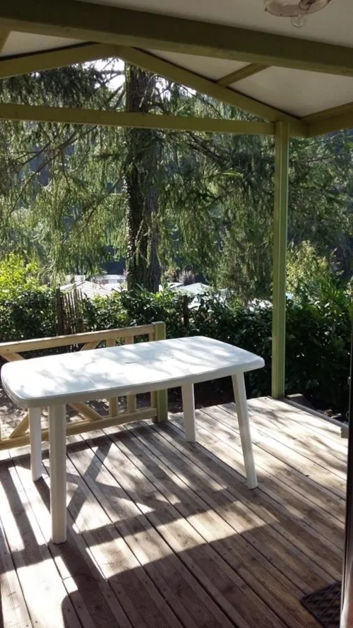 Location - Chalet 2 Chambres - image n°3 - Camping Le Moulin Brûlé