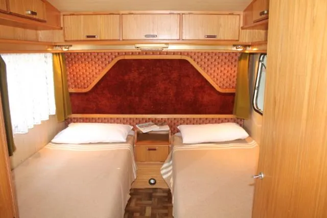 Caravane Standard 5 + Voiture