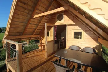 Mietunterkunft - Cabane Les 12 Cols   - Samstag - Camping Les 12 Cols