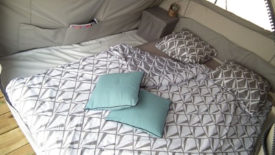 COCOON TENT