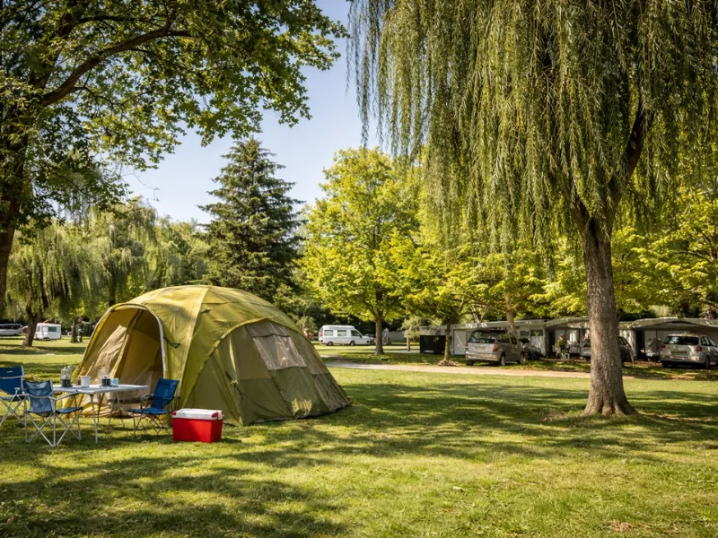 Emplacement - Emplacement Tente Ou Caravane - Camping Oasis des Dombes