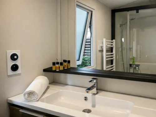 Location - Colorado 1 - 20M² - 1 Chambre - image n°5 - Camping Oasis des Dombes