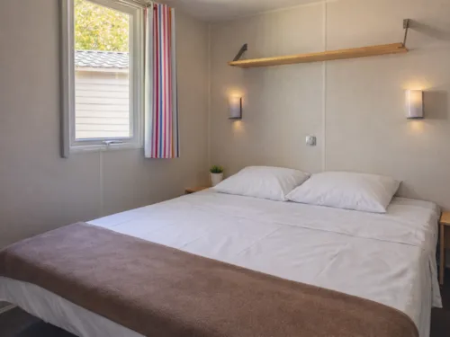 Location - Colorado 2 - 30M² - 2 Chambres - image n°4 - Camping Oasis des Dombes