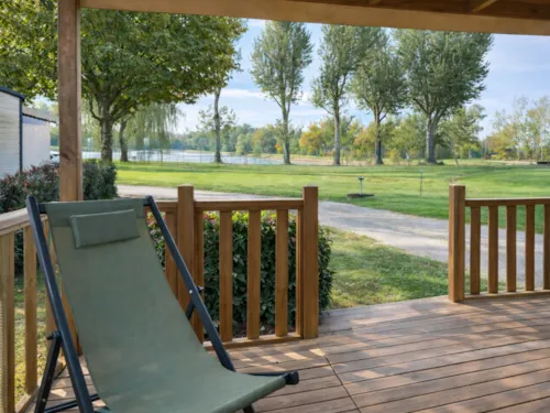 Location - Oklaoma 1 - 20M² - 1 Chambre - image n°2 - Camping Oasis des Dombes