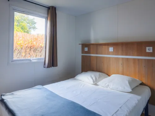 Accommodation - Indiana 2  - 40M² - 2 Bedrooms - image n°4 - Camping Oasis des Dombes