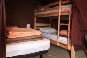 Locatif - Cabane toilée - Camping Claire Rivière