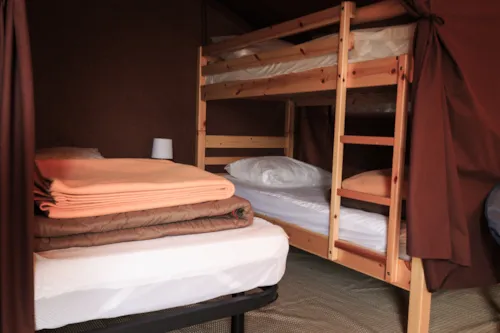 Location - Cabane Toilée - image n°1 - Camping Claire Rivière