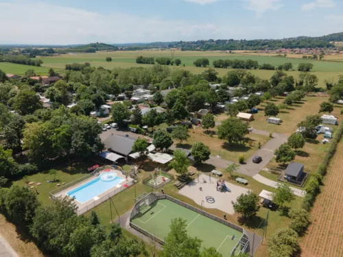 Emplacement - Forfait 1 Emplacement, 1 Véhicule, - image n°3 - Camping Claire Rivière