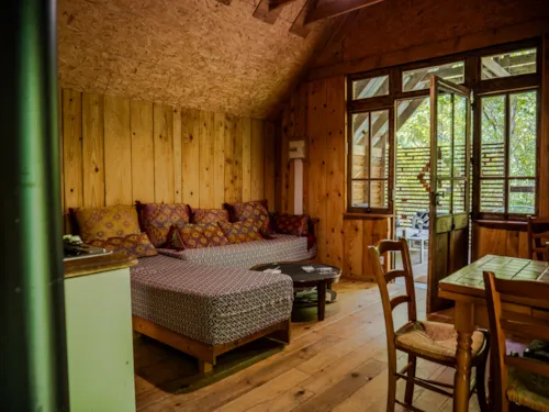 Location - Cabane - 2 Chambres - image n°2 - Camping la Graville