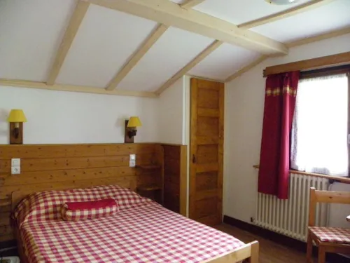 Location - Grillon 2 - image n°3 - Camping Chantalouette