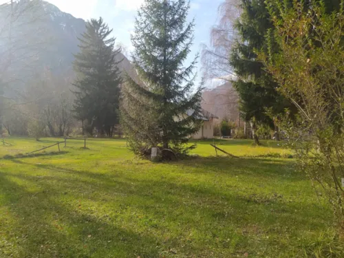 Emplacement - Tente - Caravane - Campingcar - image n°4 - Camping Les Bouleaux