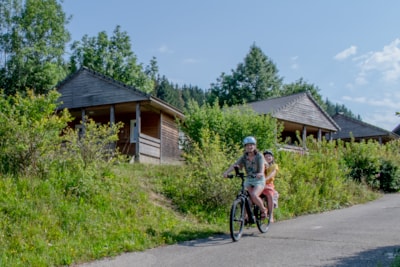 Camping package (pitch, 2 people, 1 vehicle)